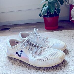 Vivobarefoot EU39 US8.5 women’s
